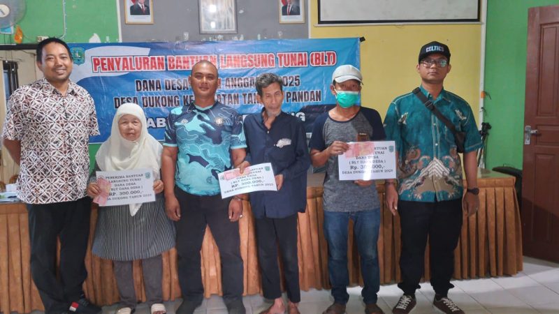 Penyerahan BLT DD Desa Dukong Kecamatan Tanjungpandan